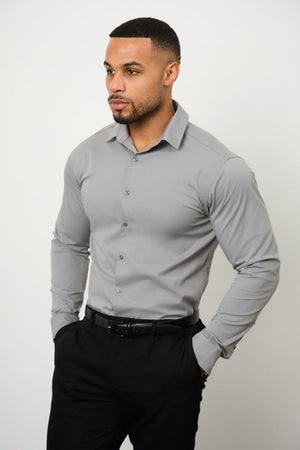 Model is 5'11 and wears a size L (44" chest, 31" waist)