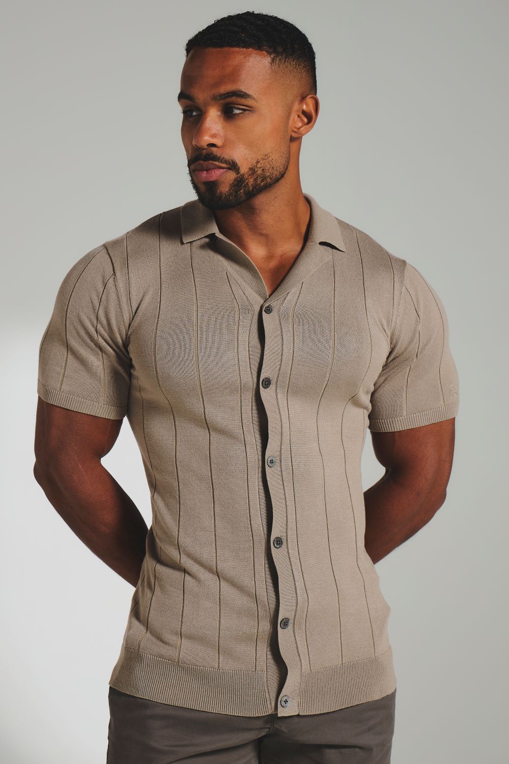 Ribbed Knitted Shirt in Mushroom