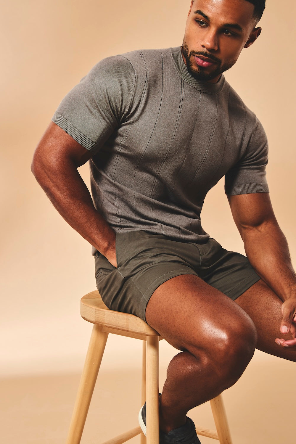 Muscle Fit Stretch Chino Shorts-Shorter Length in Mocha