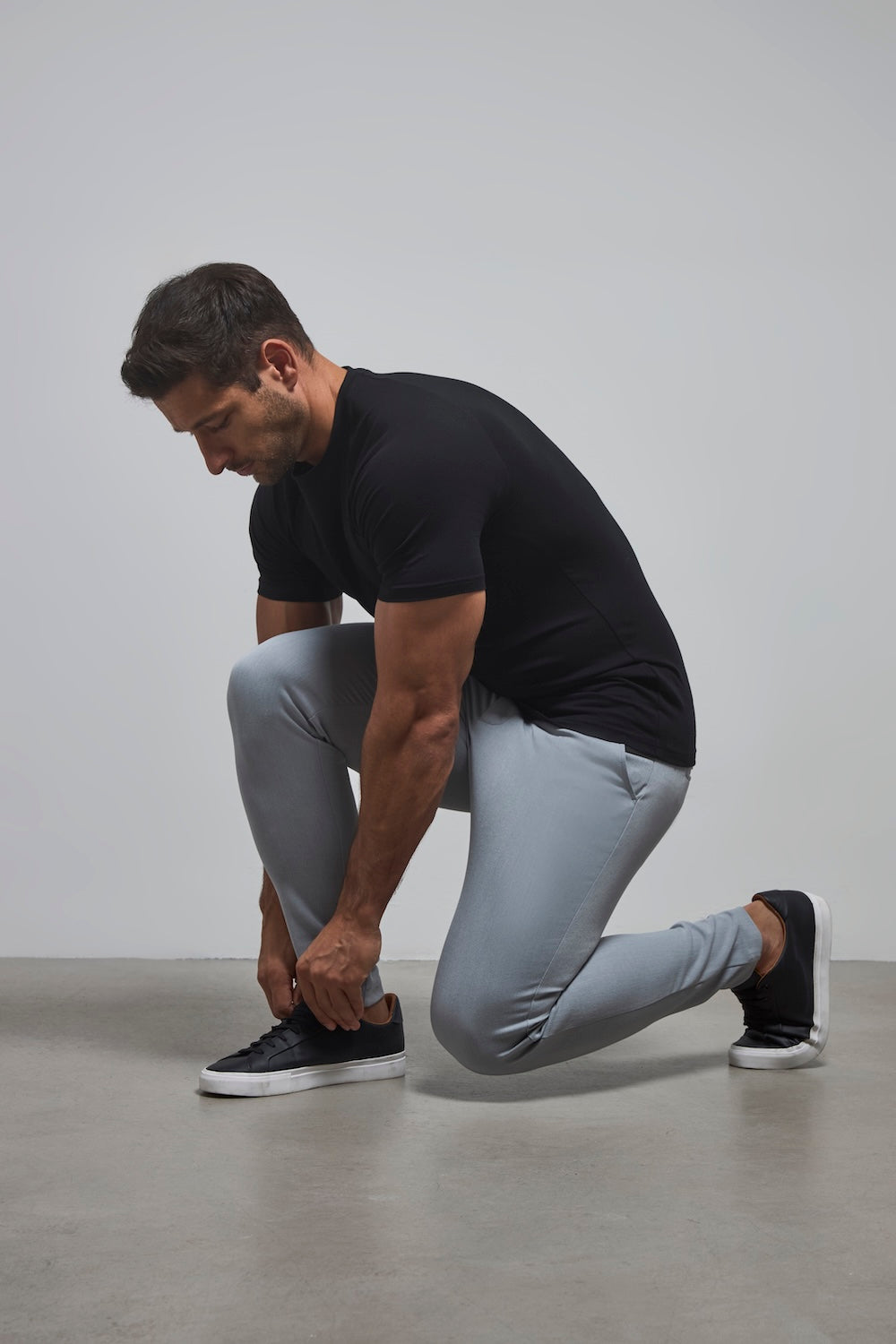 365 Trousers in Grey