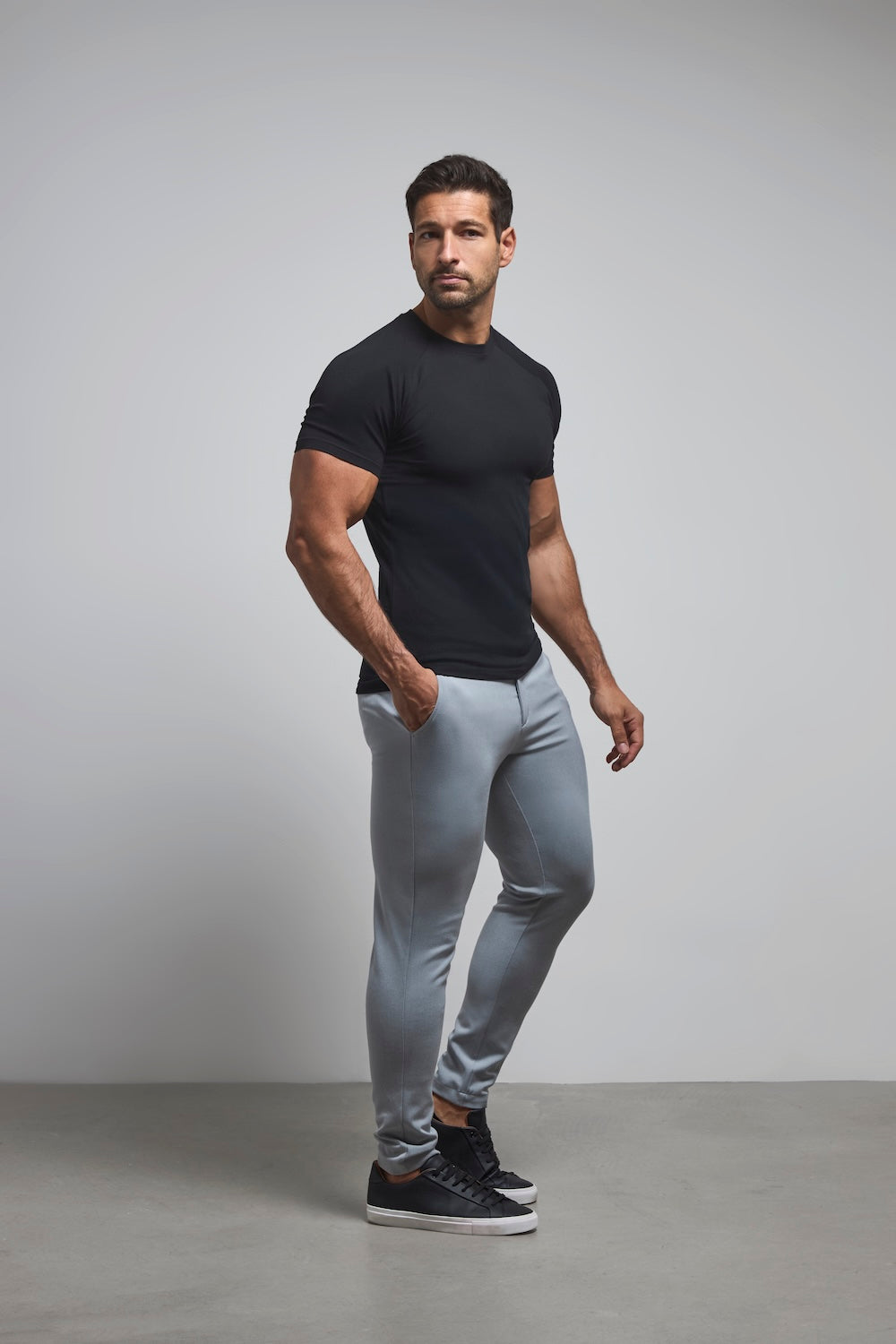 365 Trousers in Grey