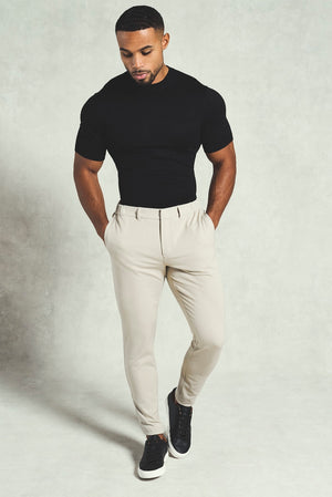 365 Muscle Fit Trouser in Sand