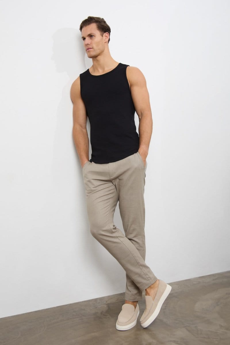 Ribbed Vest in Black - TAILORED ATHLETE - ROW