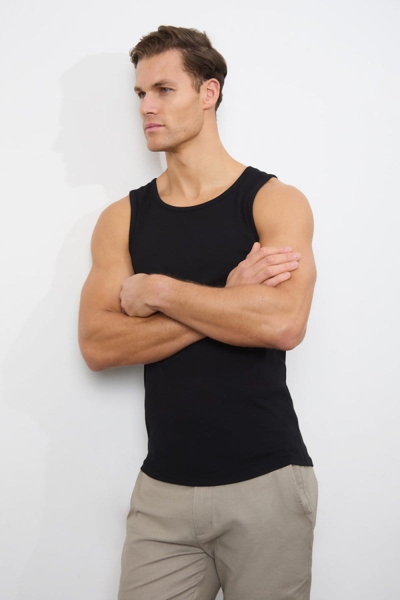 Ribbed Vest in Black - TAILORED ATHLETE - ROW