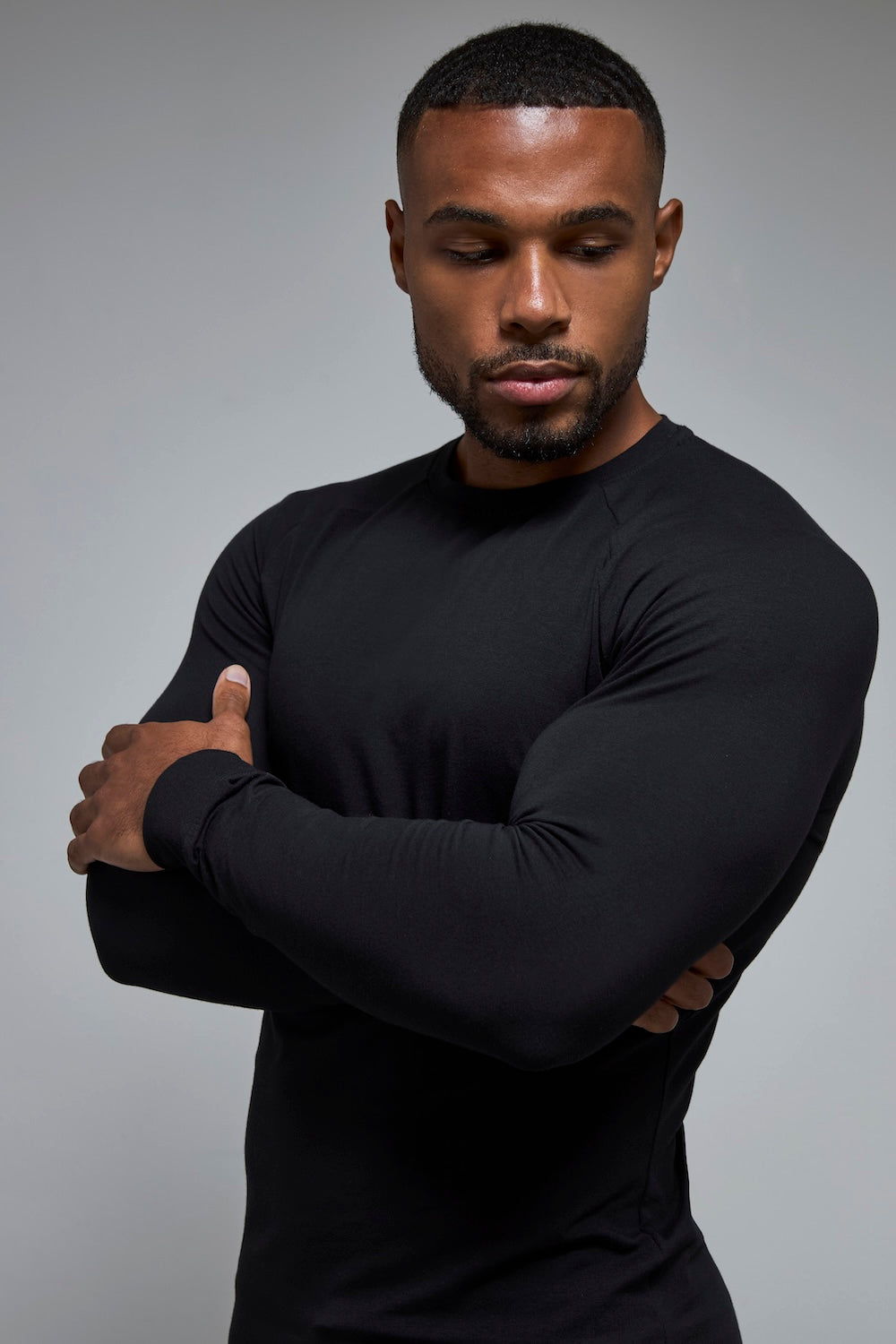 Muscle Fit 3 Pack Long Sleeve T-Shirt in Black, Navy & Khaki
