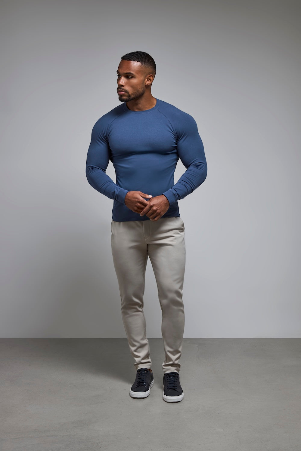 Muscle Fit Long Sleeve T-Shirt in Stone Blue