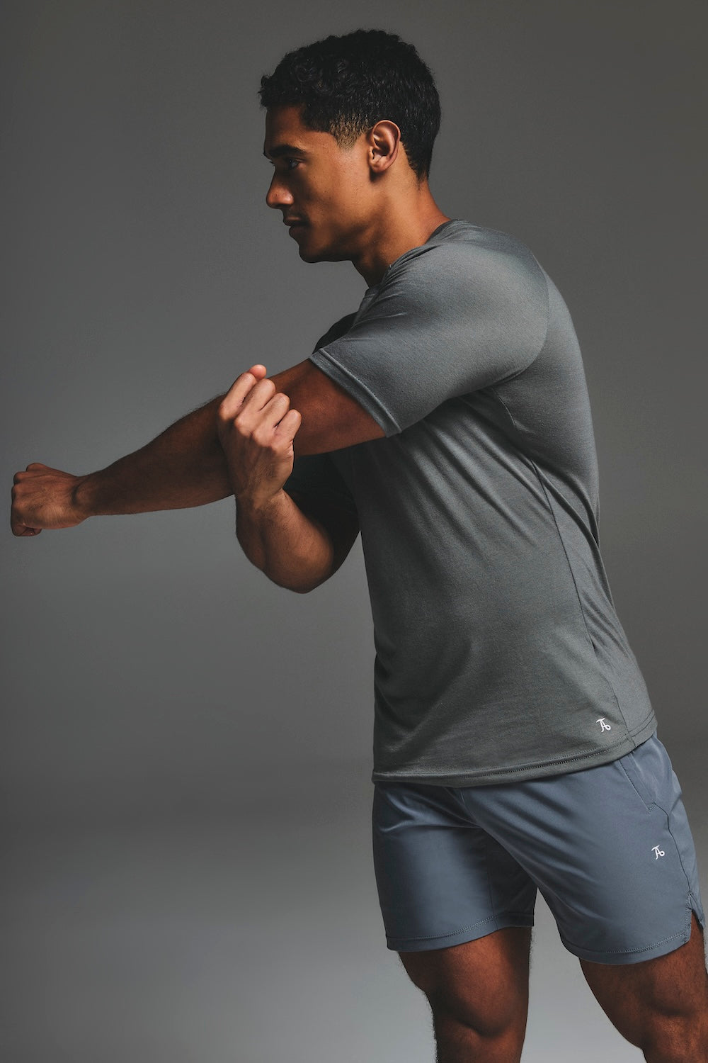 Essential Training Top in Charcoal