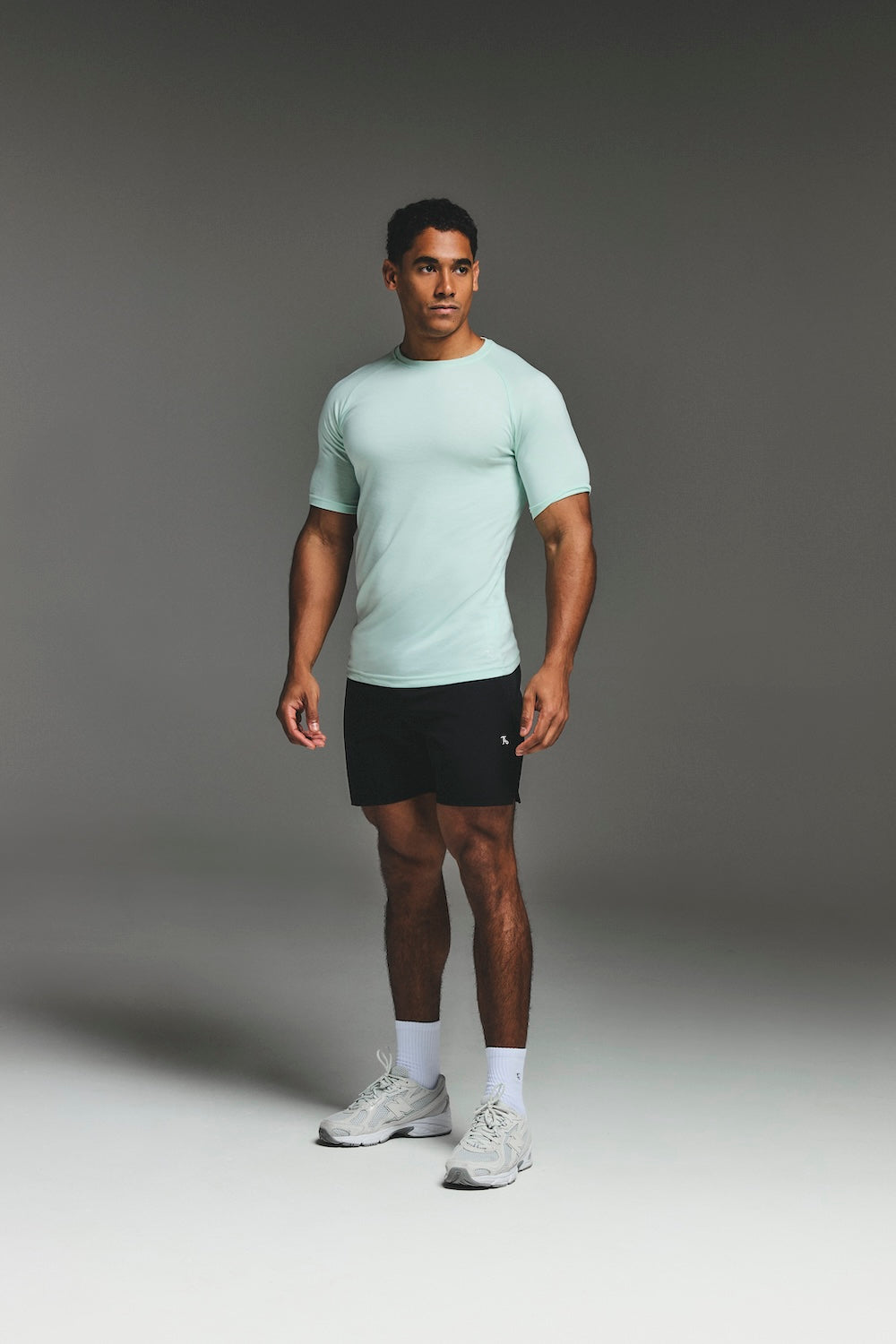 Essential Training Top in Mint
