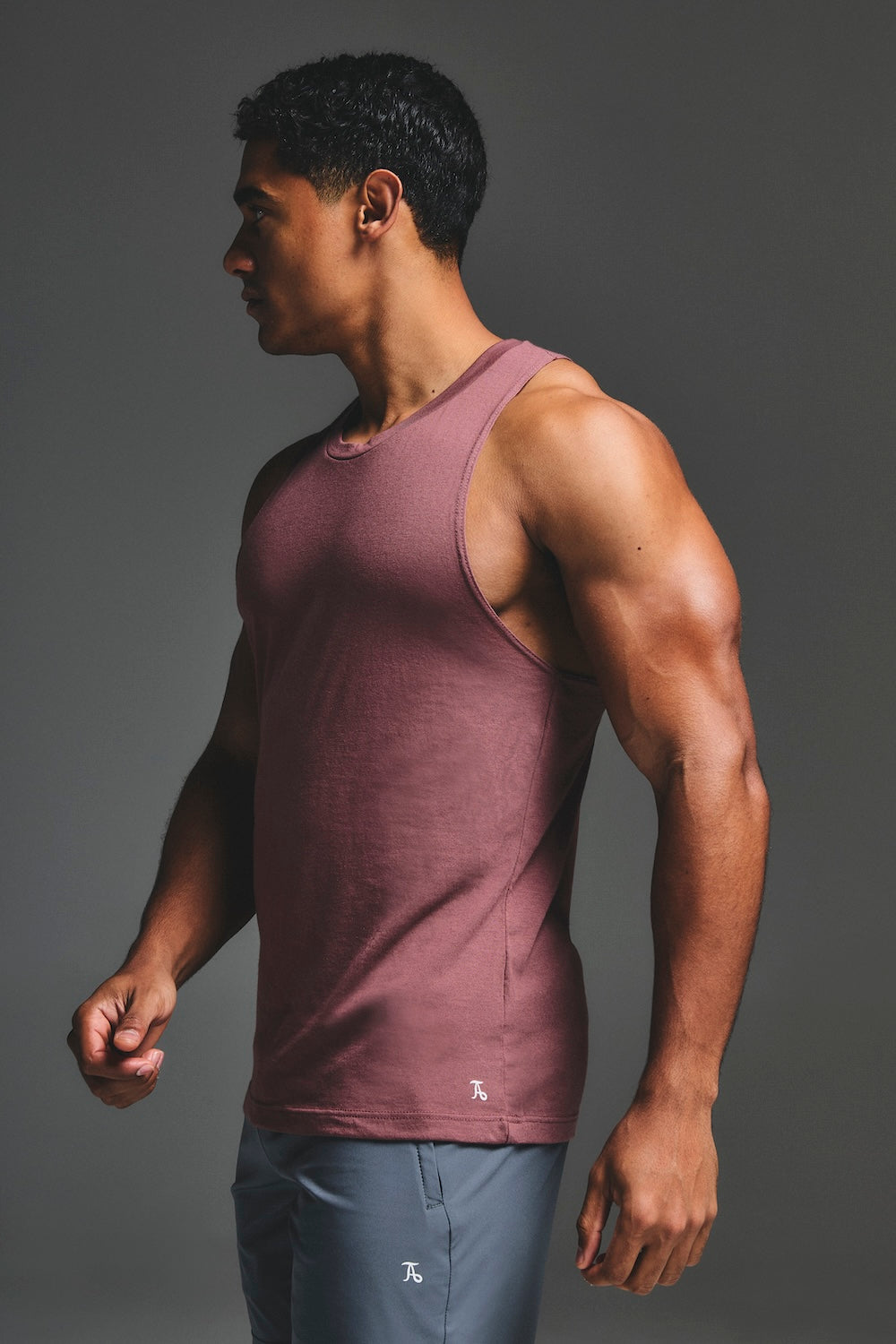 Essential Training Vest in Wood Rose