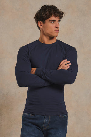 Muscle Fit Signature Long Sleeve T-Shirt in Navy