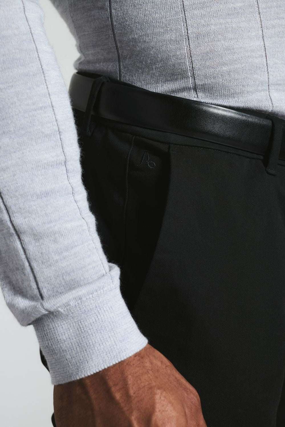 Muscle Fit Cotton Stretch Chino Trouser in Black