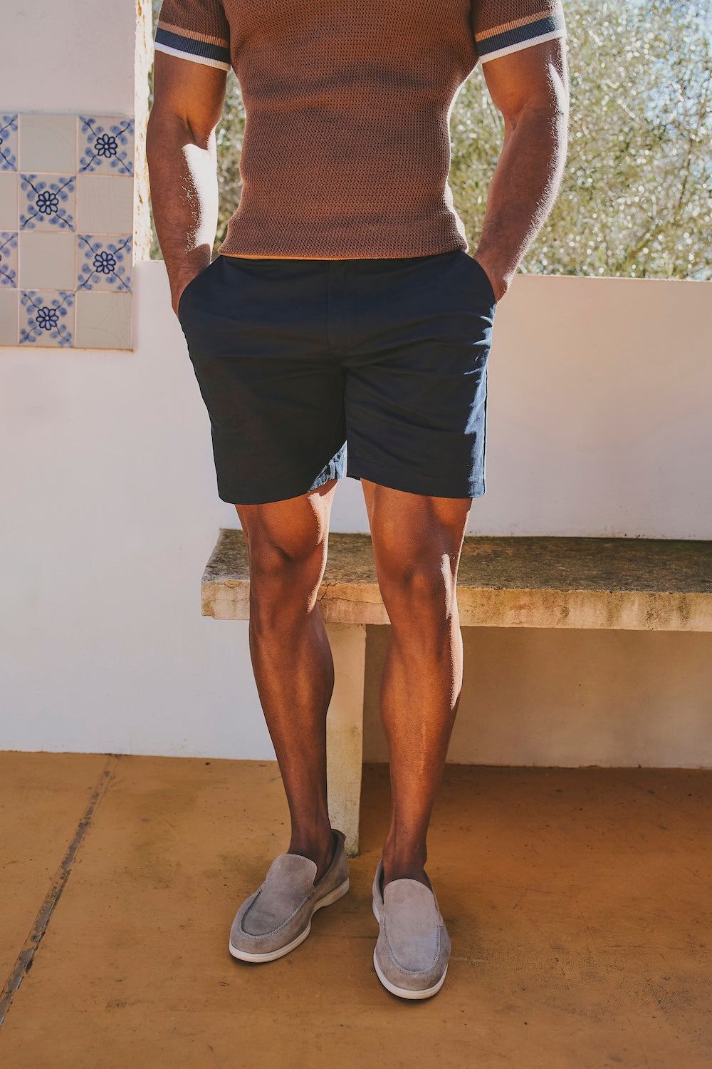 Muscle Fit Stretch Chino Shorts in Navy