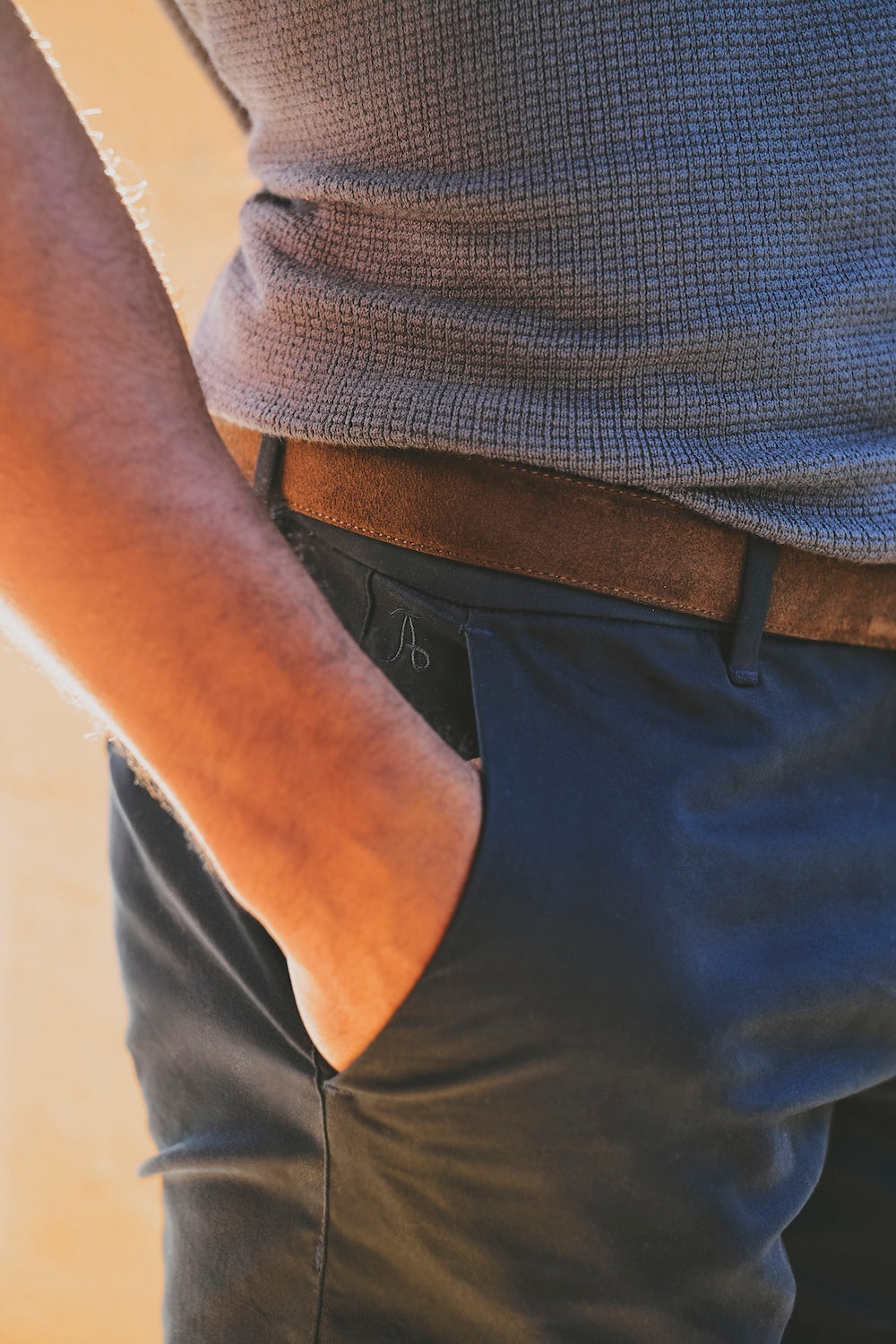 Muscle Fit Stretch Chino Shorts - Shorter Length in Navy