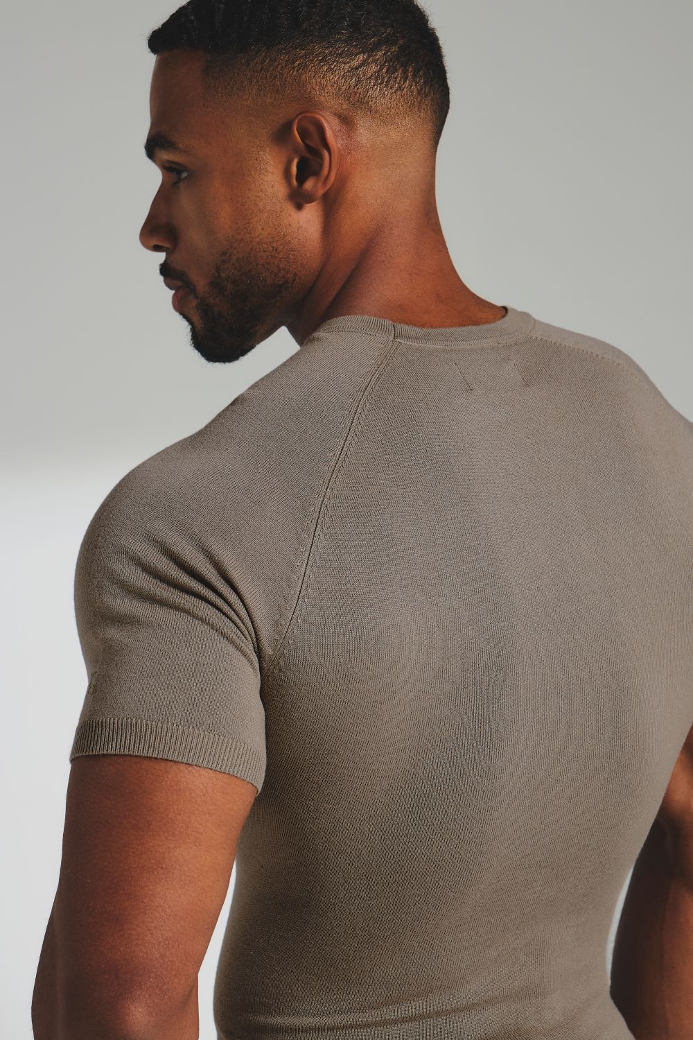 Fine Gauge Knitted T-Shirt in Khaki