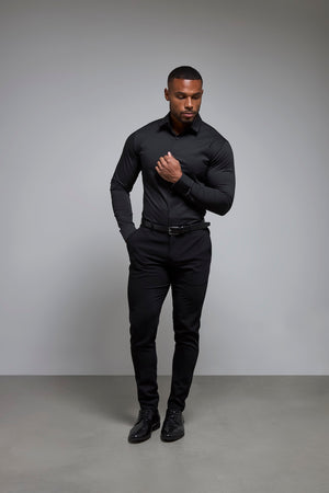 Muscle Fit Dress Shirt in Black