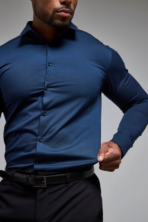 Muscle Fit Dress Shirt in Navy Blue
