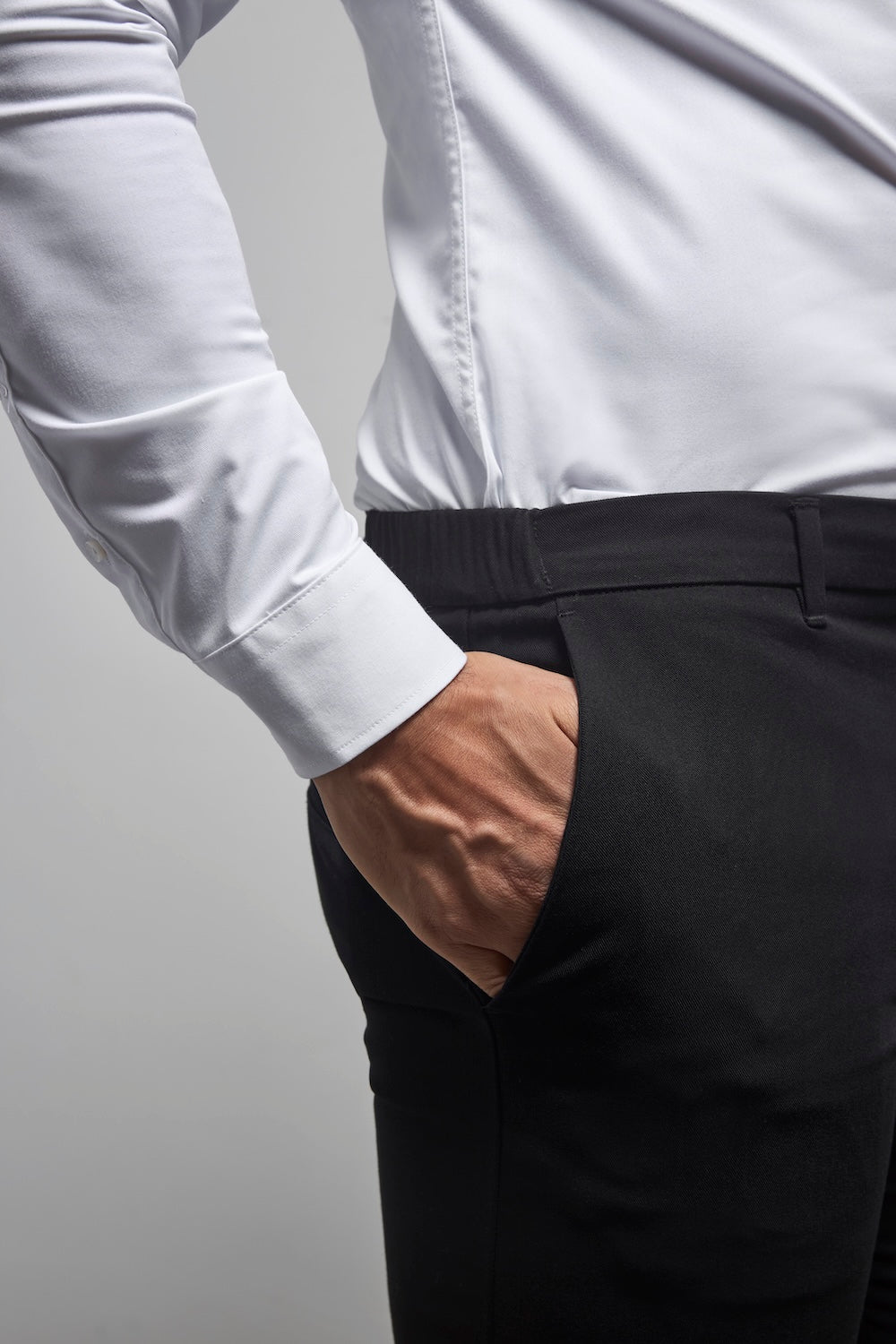 Muscle Fit Essential Trousers in Black