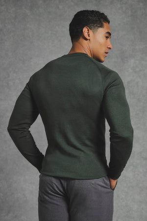 Extra Fine Merino Wool Crew Neck Jumper in Dark Evergreen