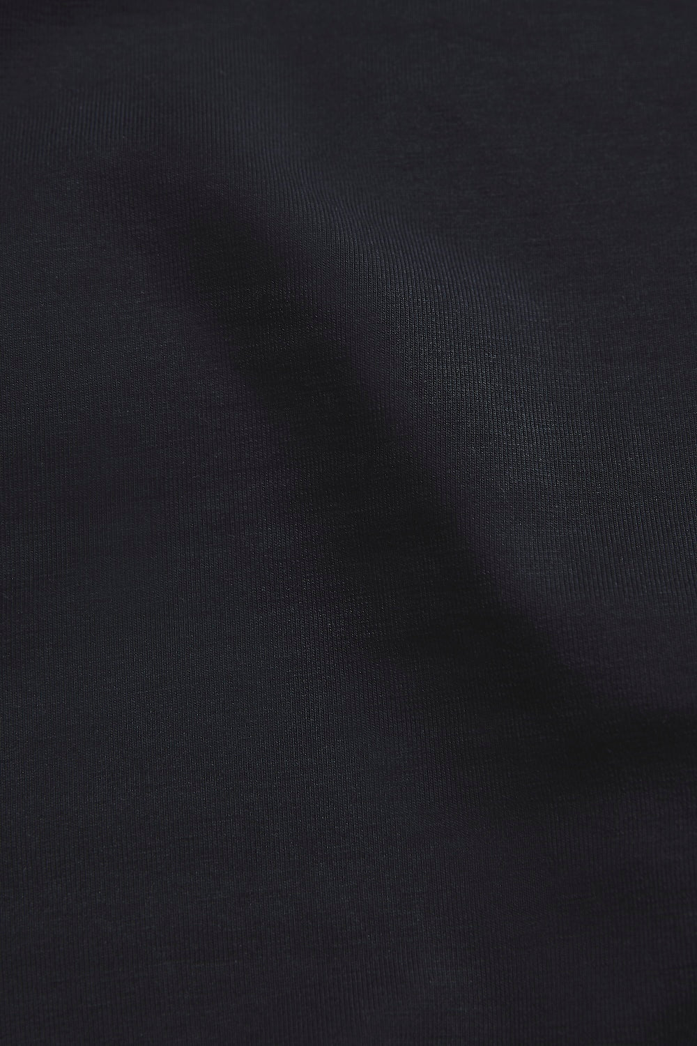 Fine Tipped T-Shirt in Navy and Khaki