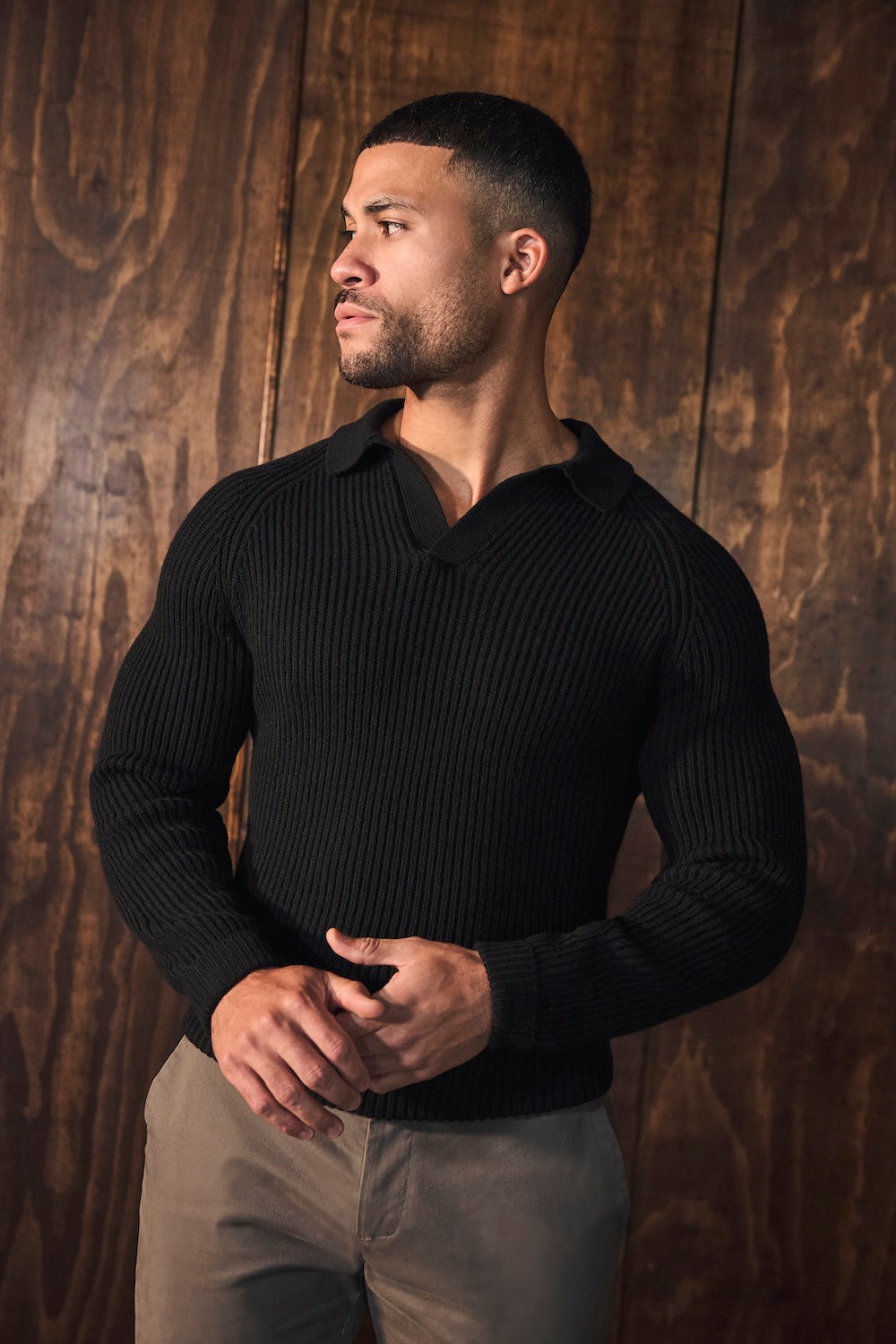 Fisherman Rib Open Collar Polo Shirt in Black