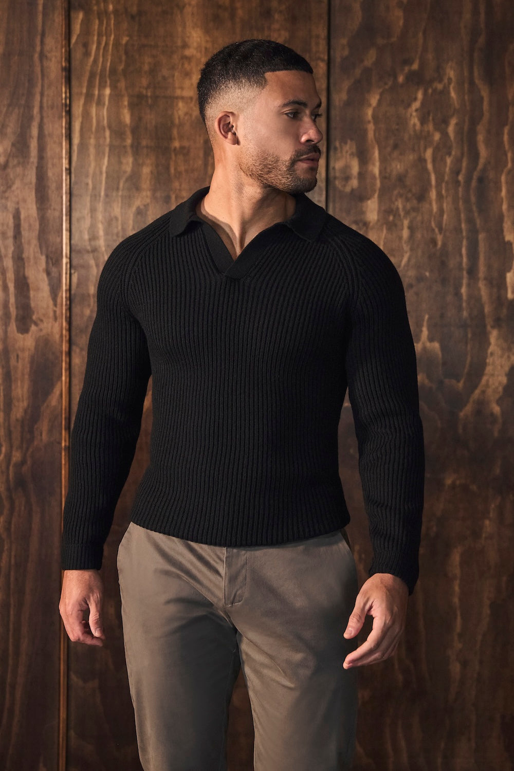 Fisherman Rib Open Collar Polo Shirt in Black