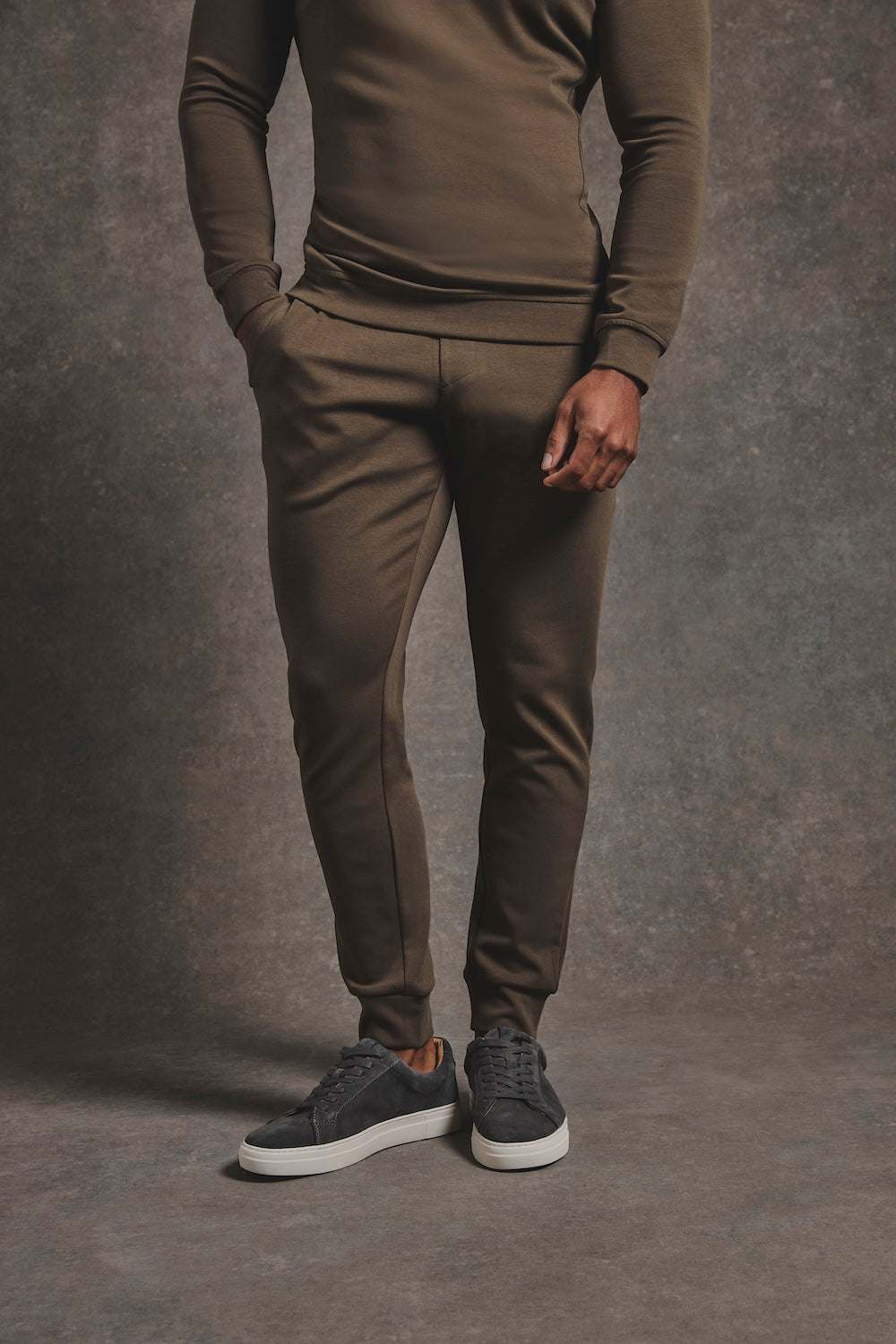 Interlock Sweat Jogger in Deep Khaki