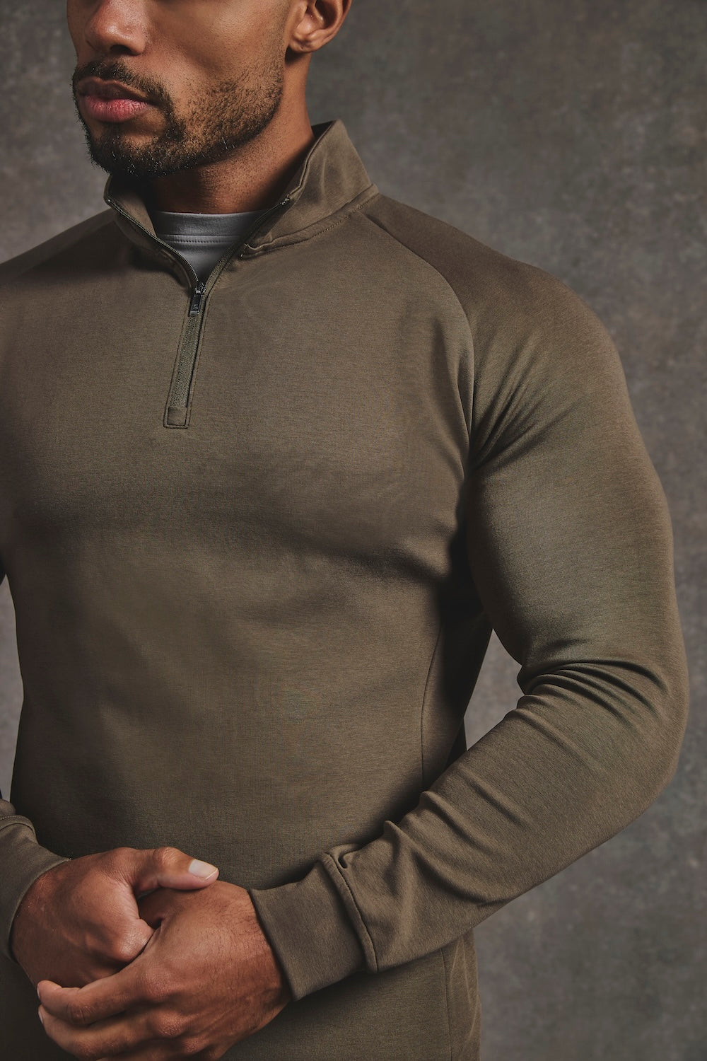 Interlock Half Zip Sweatshirt in Deep Khaki