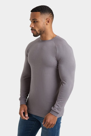 Muscle Fit Long Sleeve T-Shirt in Charcoal - TAILORED ATHLETE - ROW