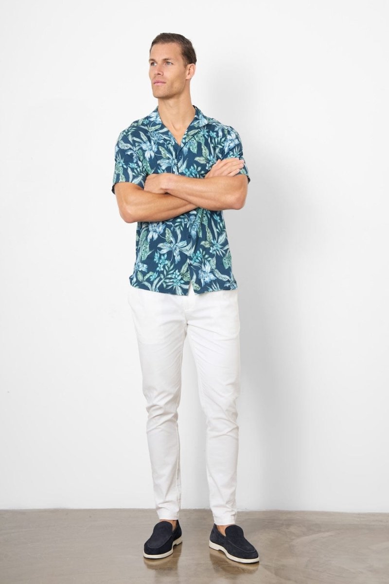 Printed Shirt in Multi Colour Tropical Floral - TAILORED ATHLETE - ROW