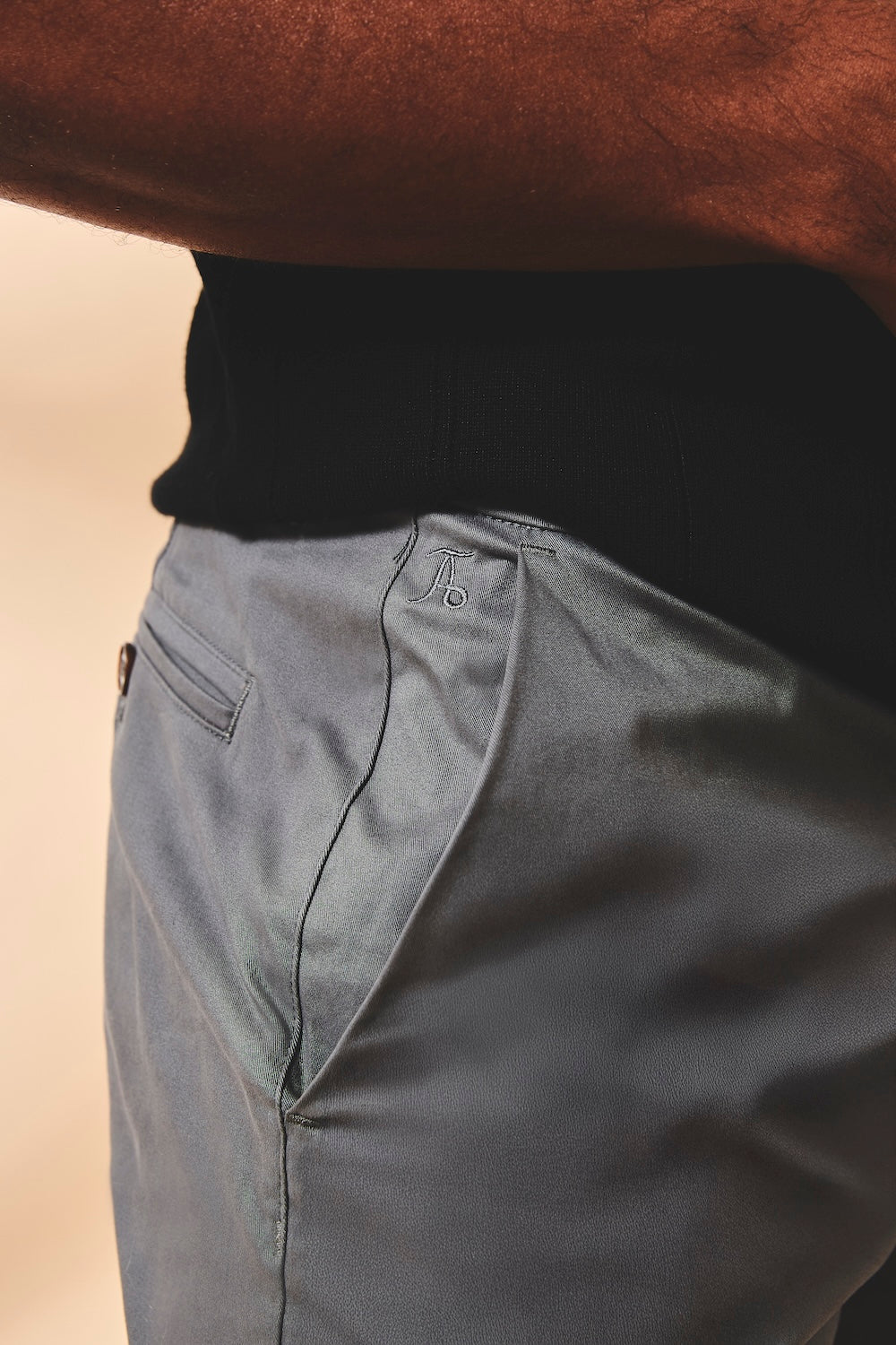 Muscle Fit Stretch Chino Shorts-Shorter Length in Dark Pewter