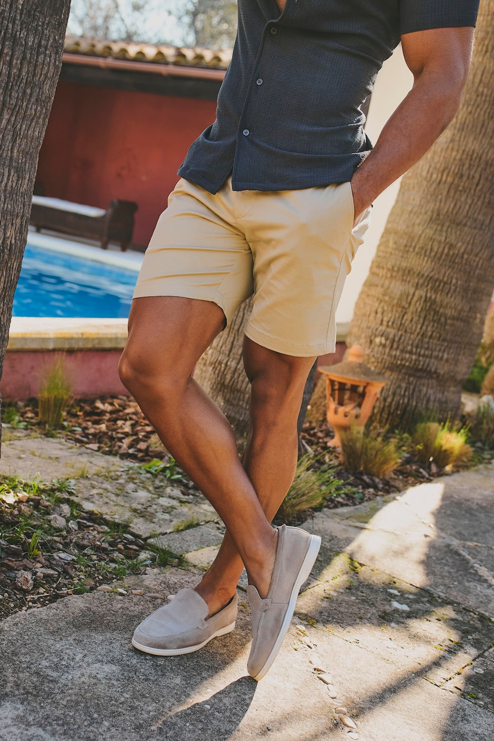 Muscle Fit Stretch Chino Shorts in Stone