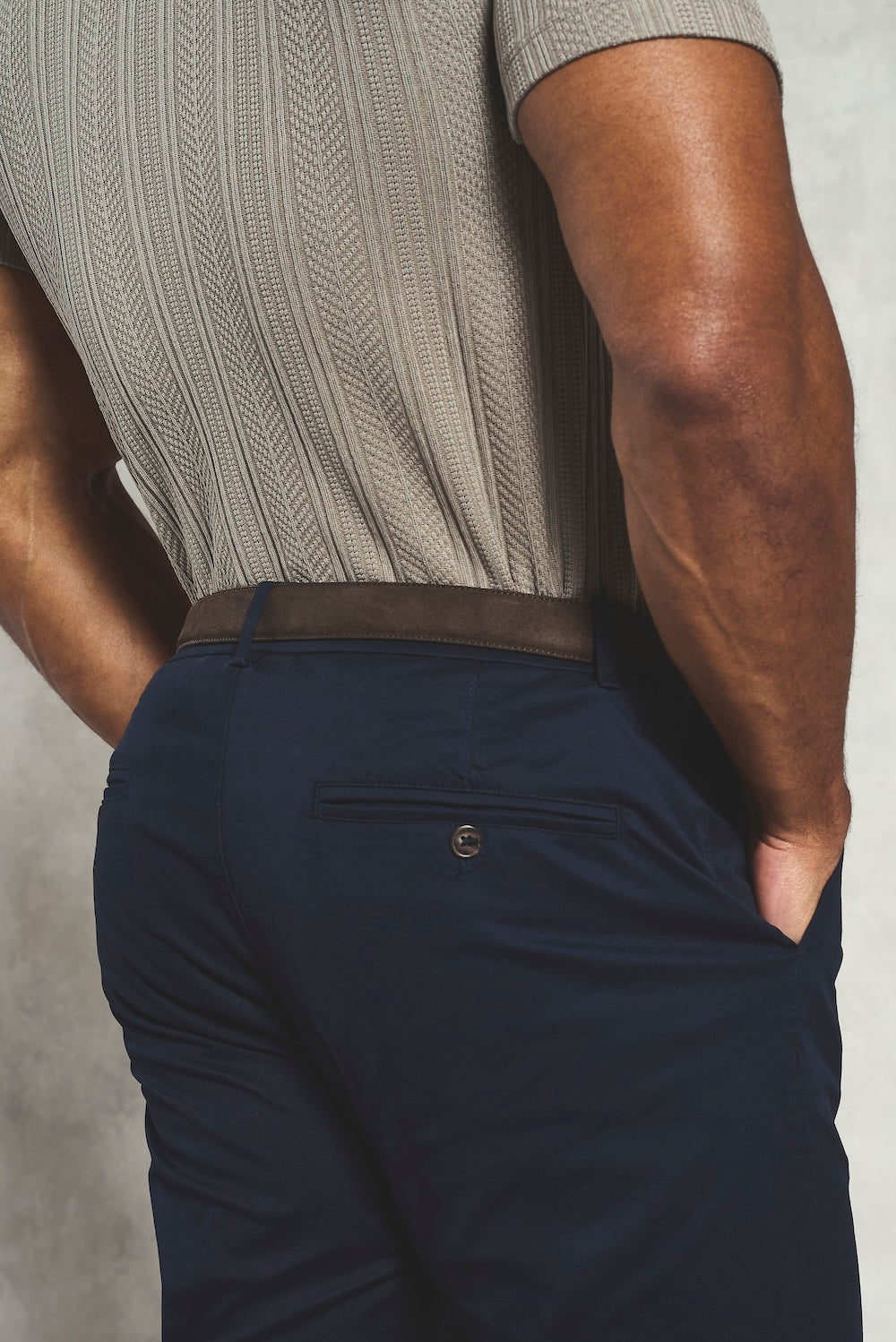 Muscle Fit Cotton Stretch Chino Trouser in Navy