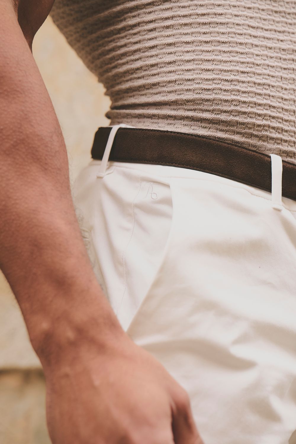 Muscle Fit Cotton Stretch Chino Trouser in Chalk