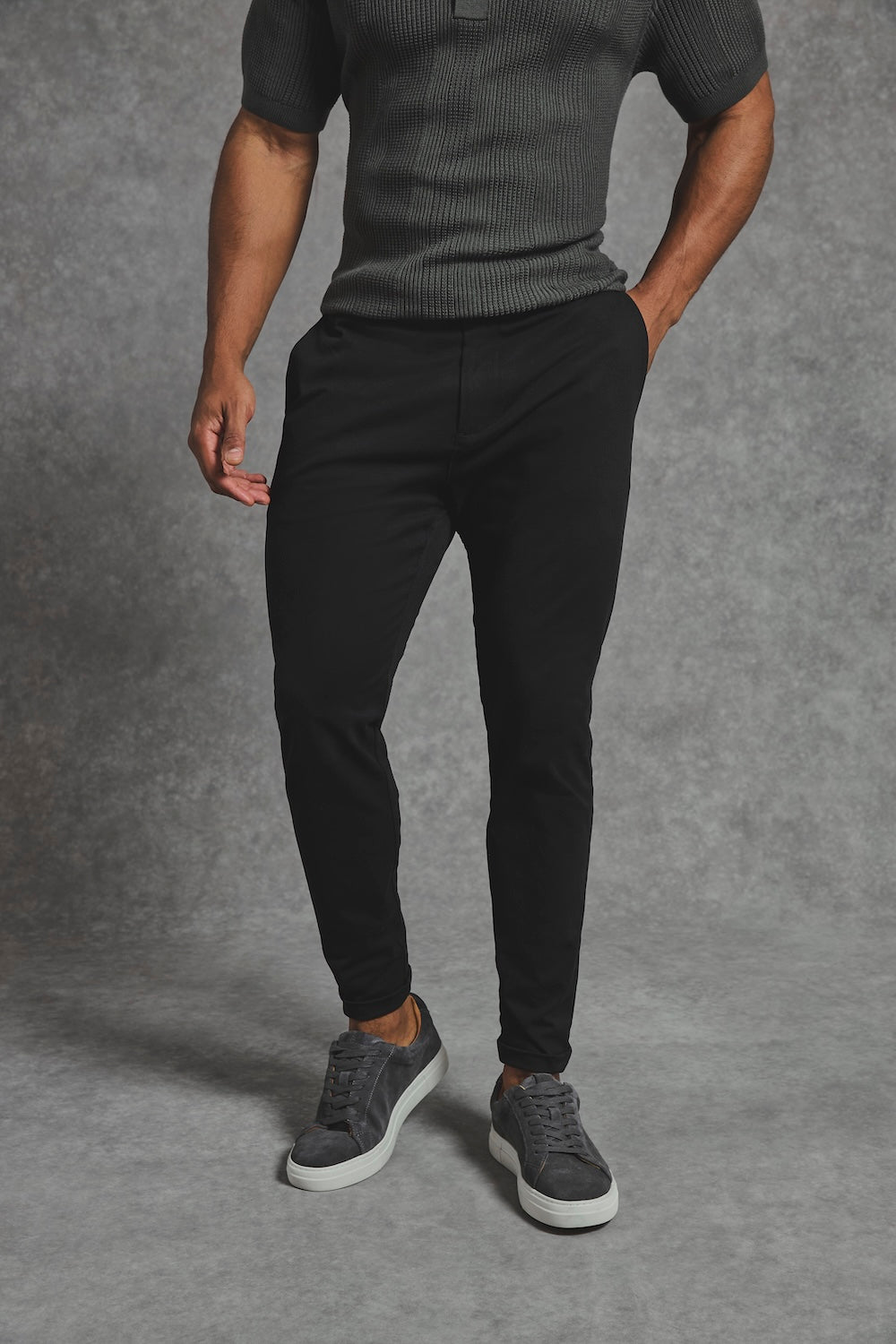 Muscle Fit Cotton Stretch Chino Trouser in Black