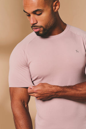 Muscle Fit T-Shirt in Mauve Pink