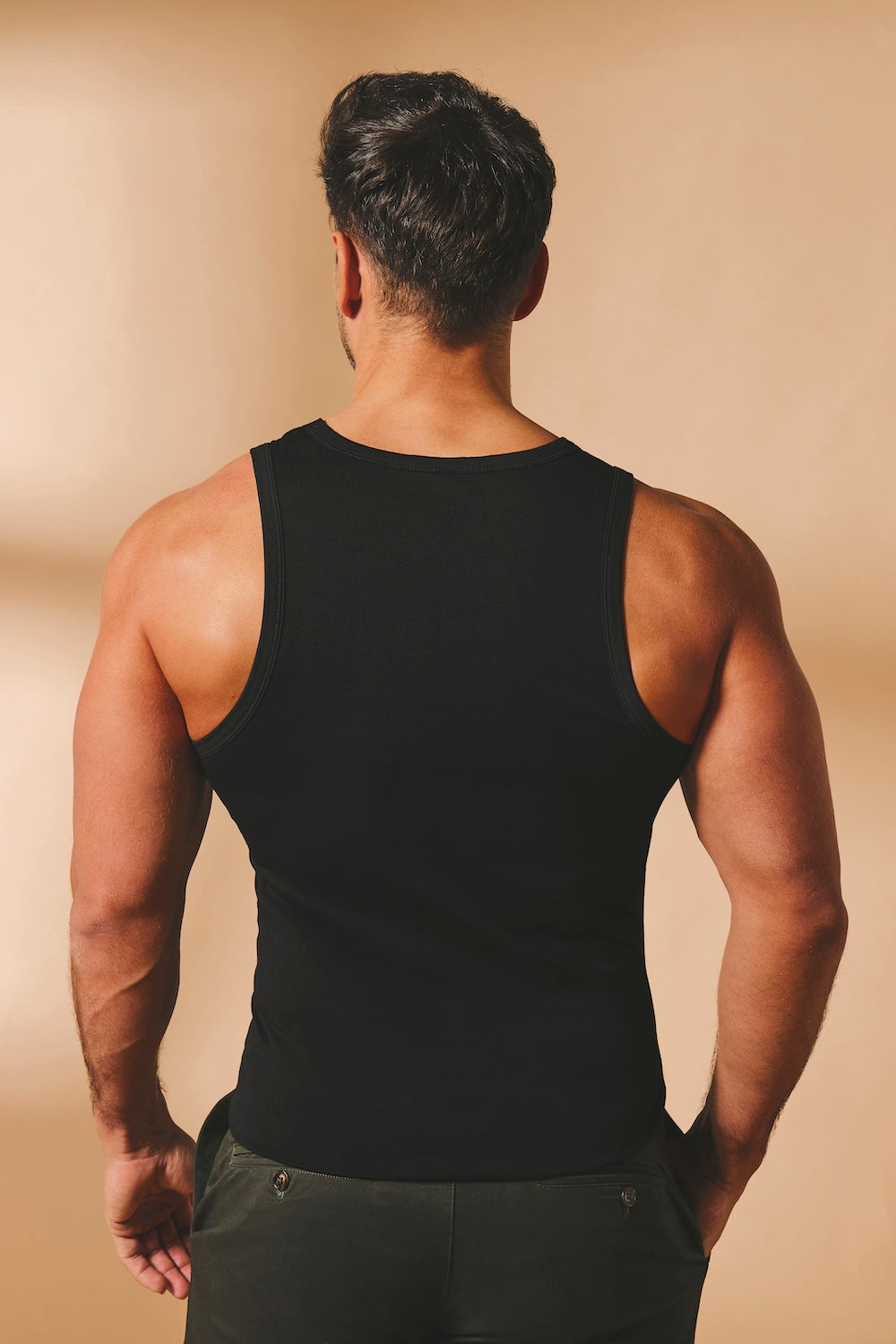Muscle Fit Vest in Black
