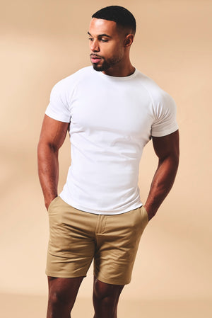Muscle Fit Stretch Chino Shorts in Dark Sand