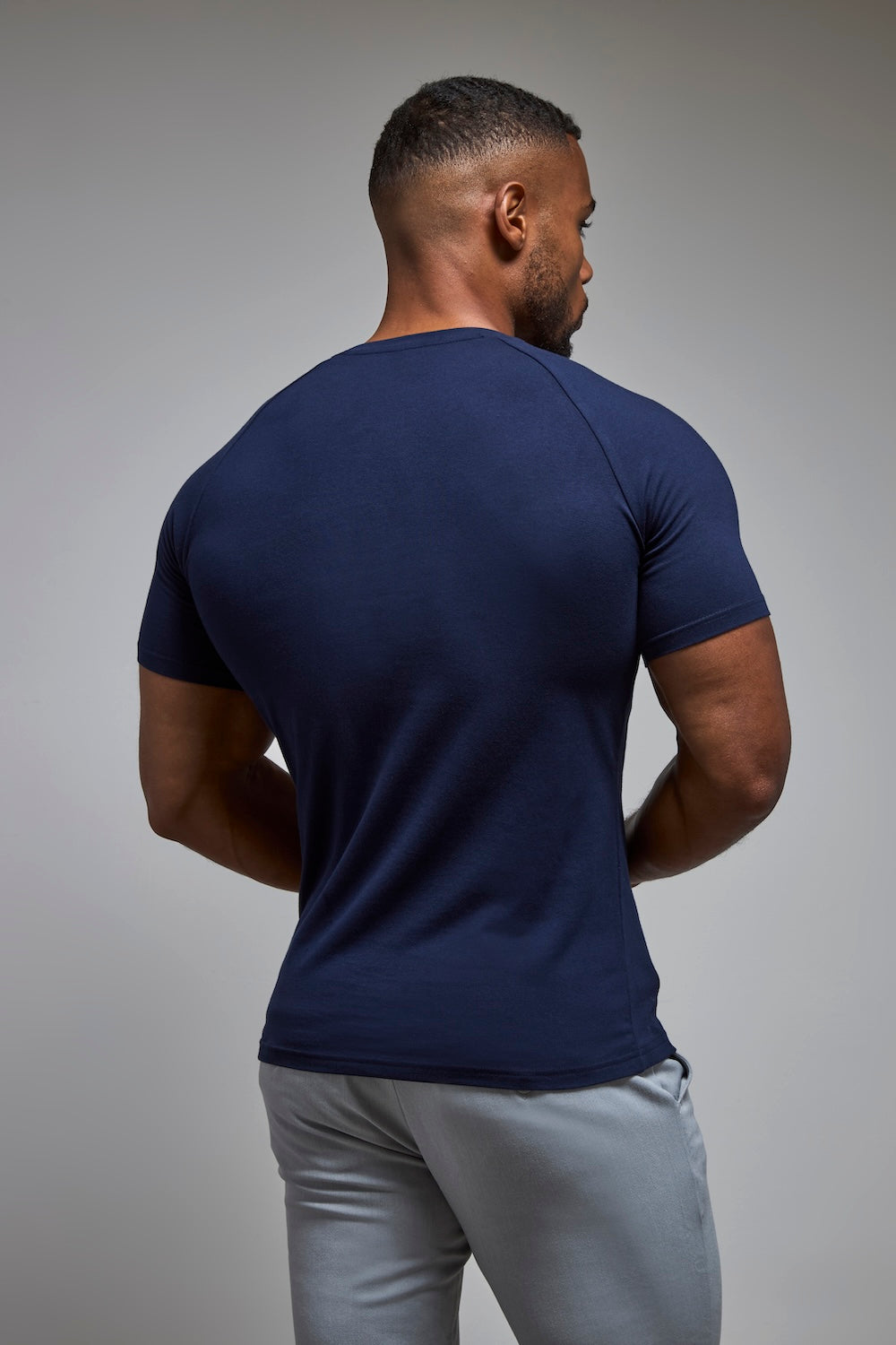 Muscle Fit T-Shirt in True Navy
