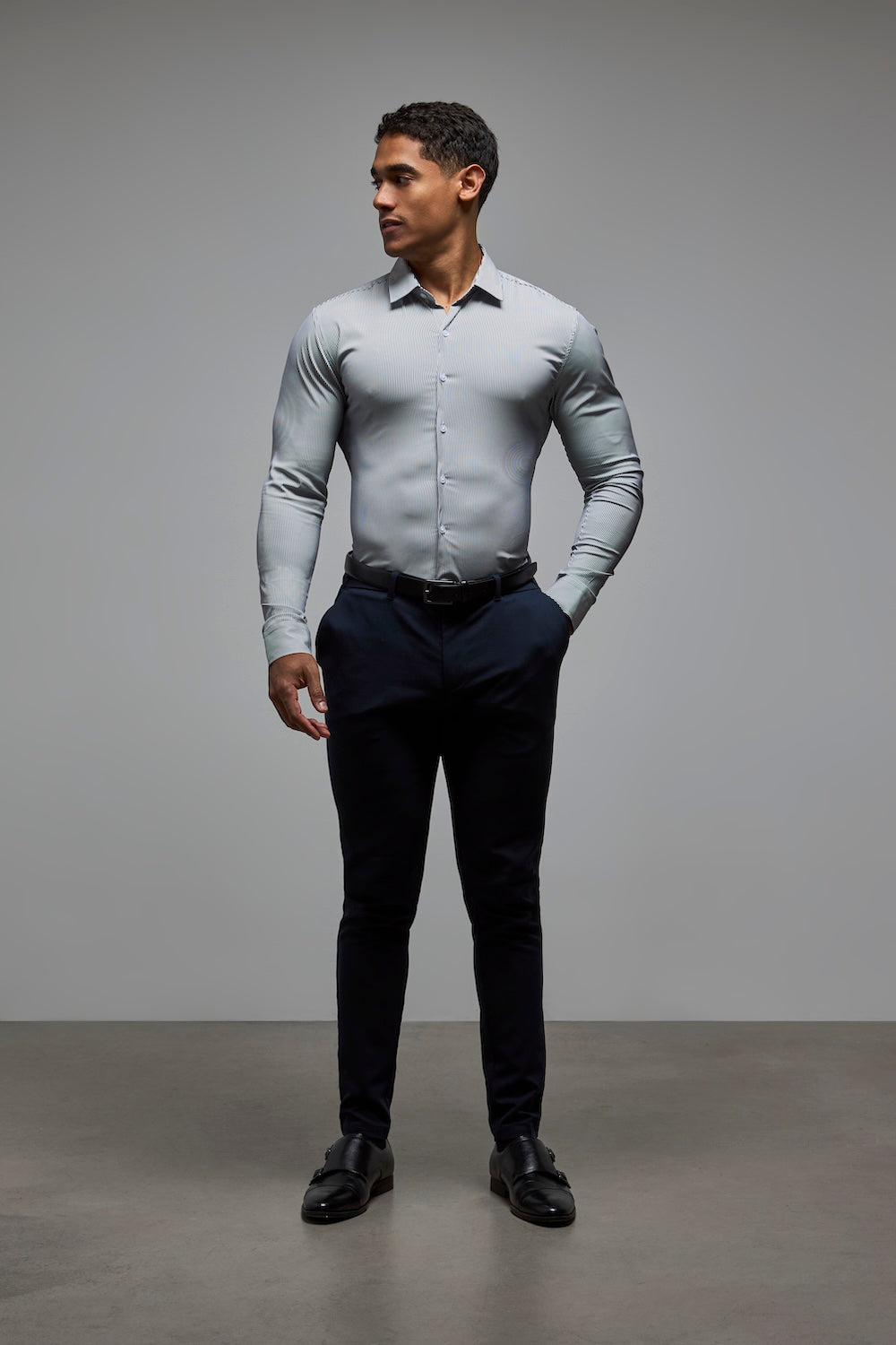 Performance Business Shirt in Navy/White Bengal Stripe