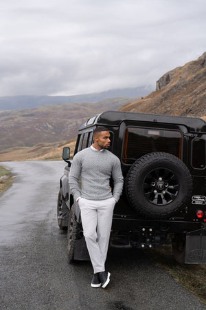 Soft Cable Crew Neck Jumper in Mid Grey