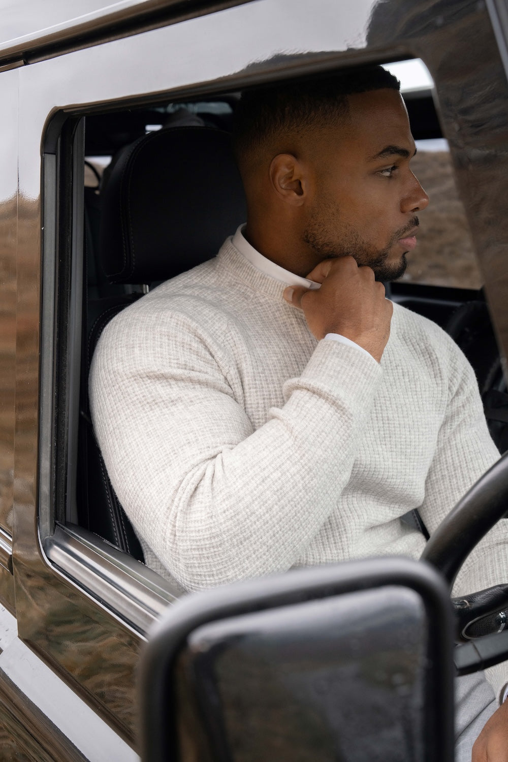 Fisherman Crew Neck Jumper in Soft Grey