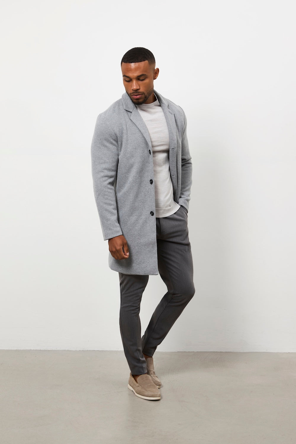 Single Breasted Herringbone Overcoat in Soft Grey