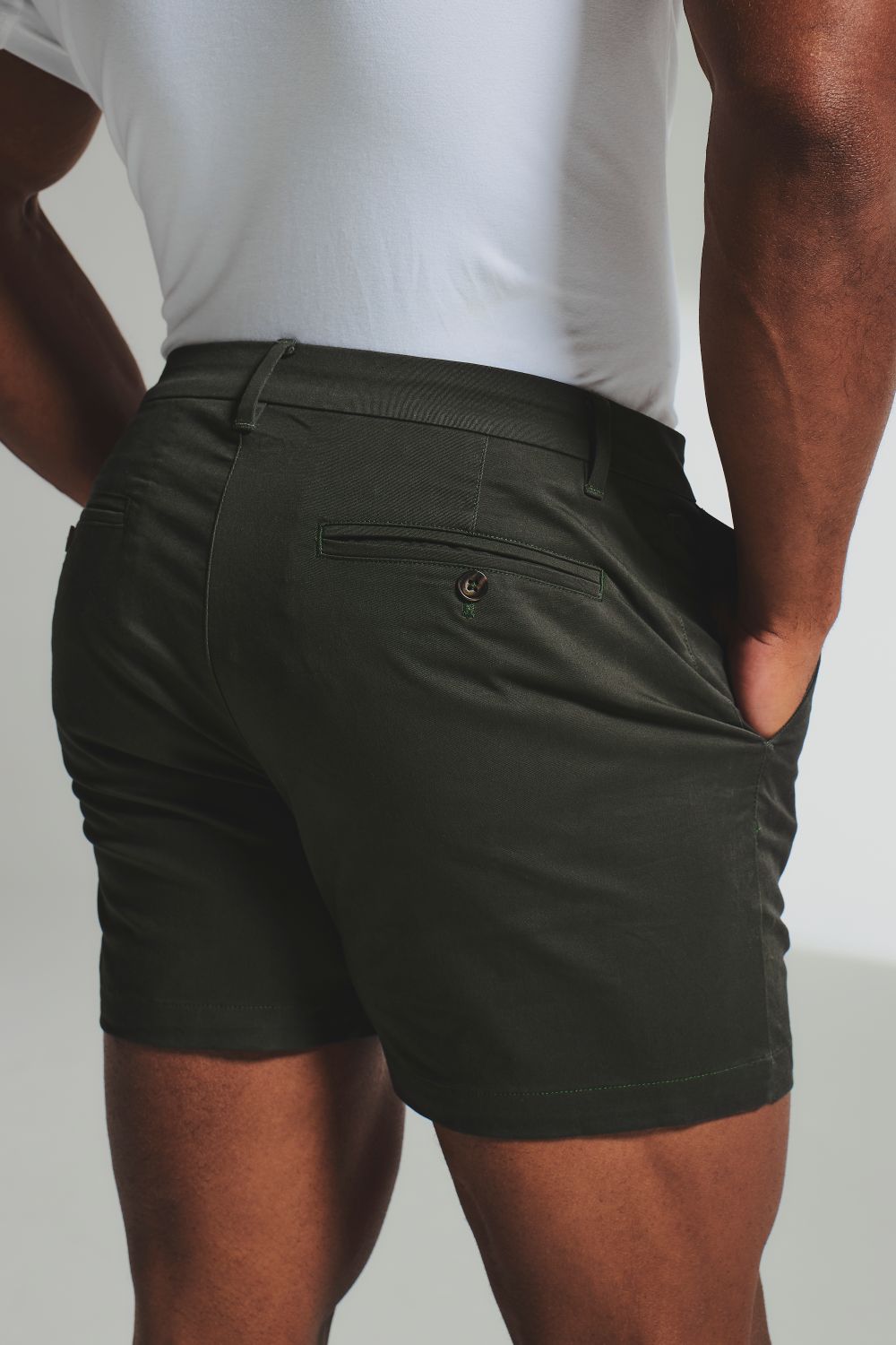 Muscle Fit Stretch Chino Shorts - Shorter Length in Dark Khaki