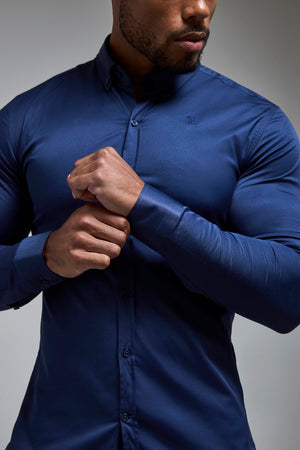 Muscle Fit Signature Shirt 2.0 in French Navy