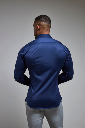 Muscle Fit Signature Shirt 2.0 in French Navy