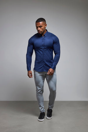 Muscle Fit Signature Shirt 2.0 in French Navy