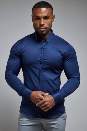Muscle Fit Signature Shirt 2.0 in French Navy