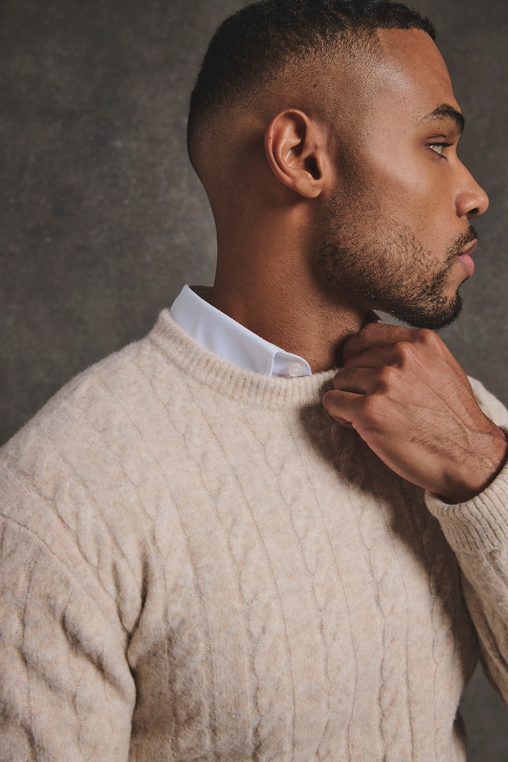 Soft Cable Crew Neck Jumper in Neutral