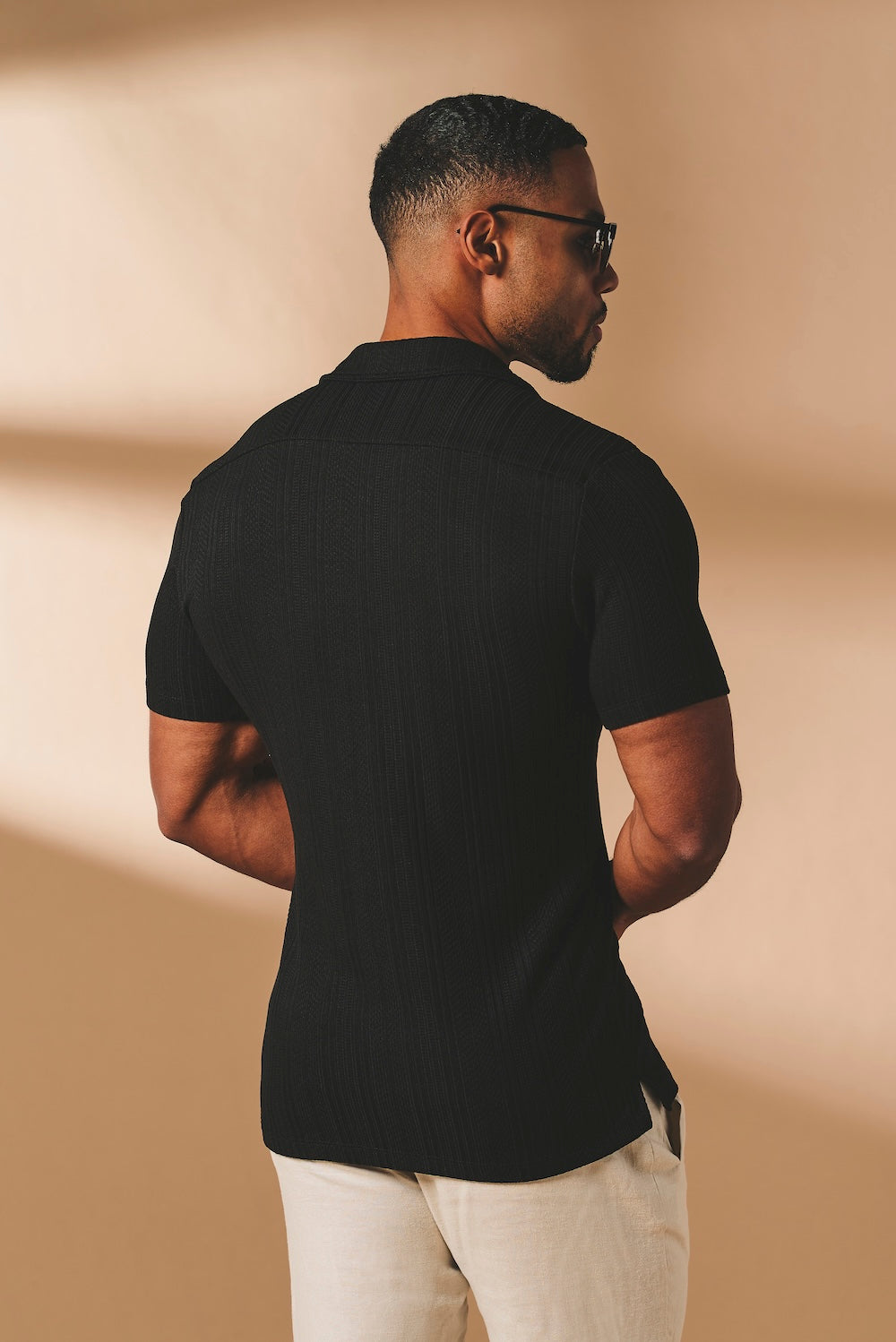 Stripe Patterned Cuban Collar Shirt in Black