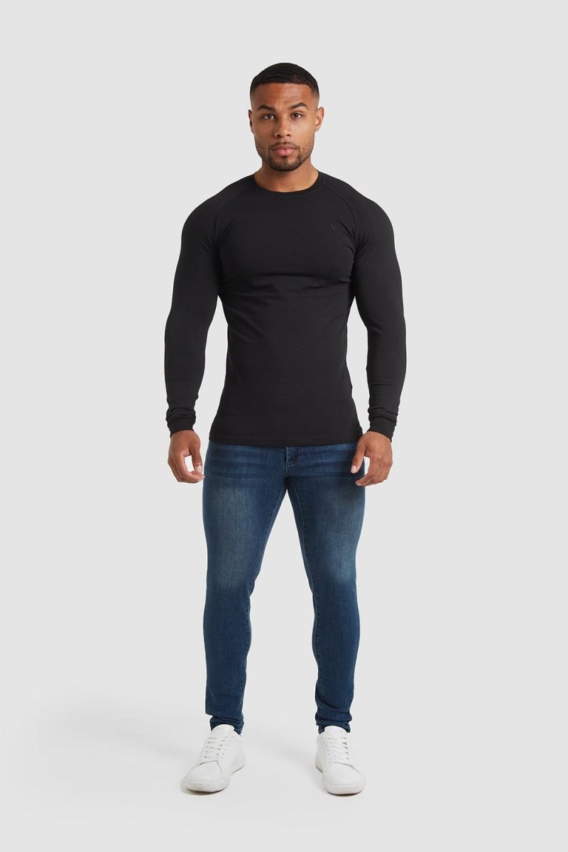 Muscle Fit T-Shirt in Black - TAILORED ATHLETE - ROW